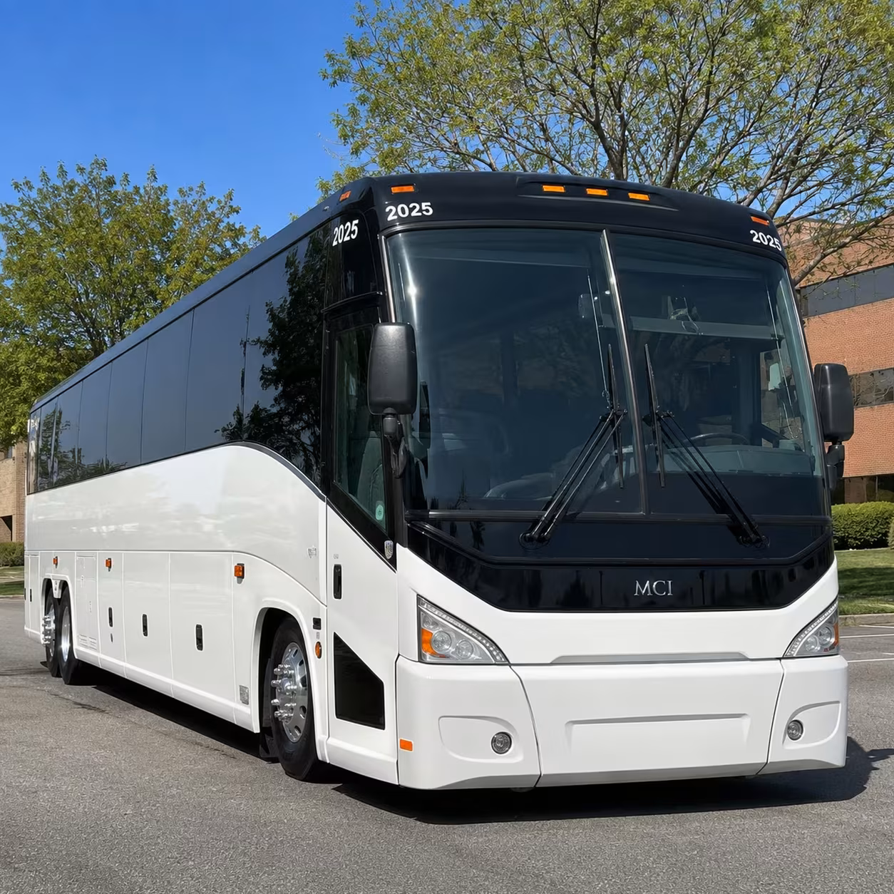 charter bus rentals for large concert groups in nampa