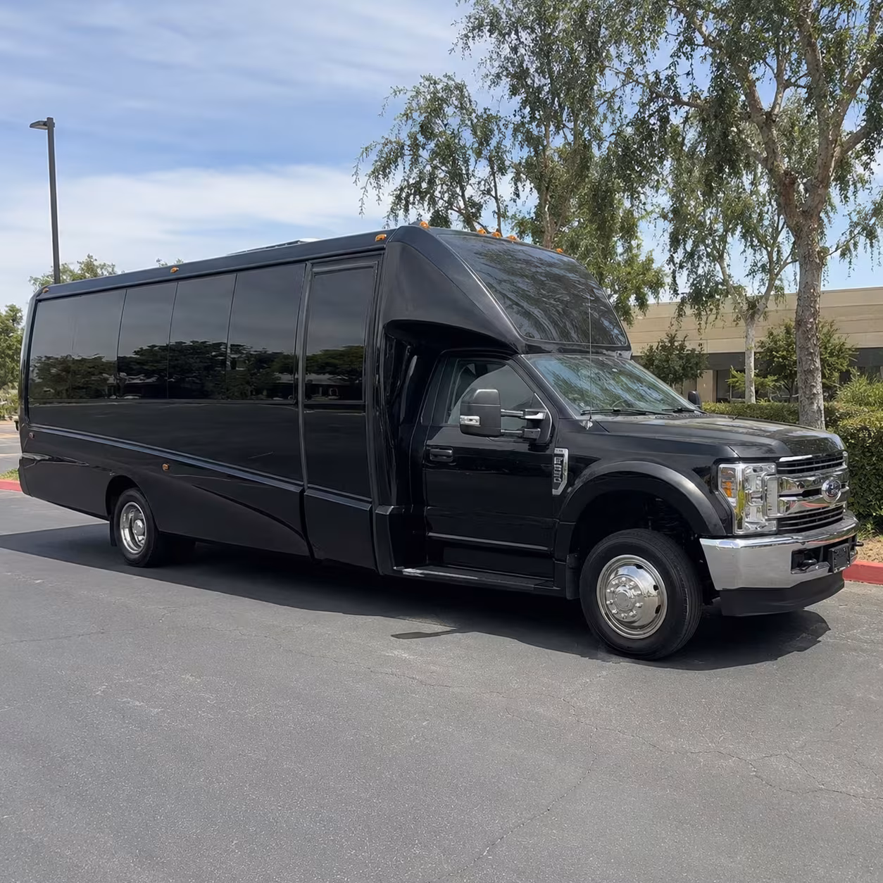 nampa party bus rentals for bachelorette parties and wine tours