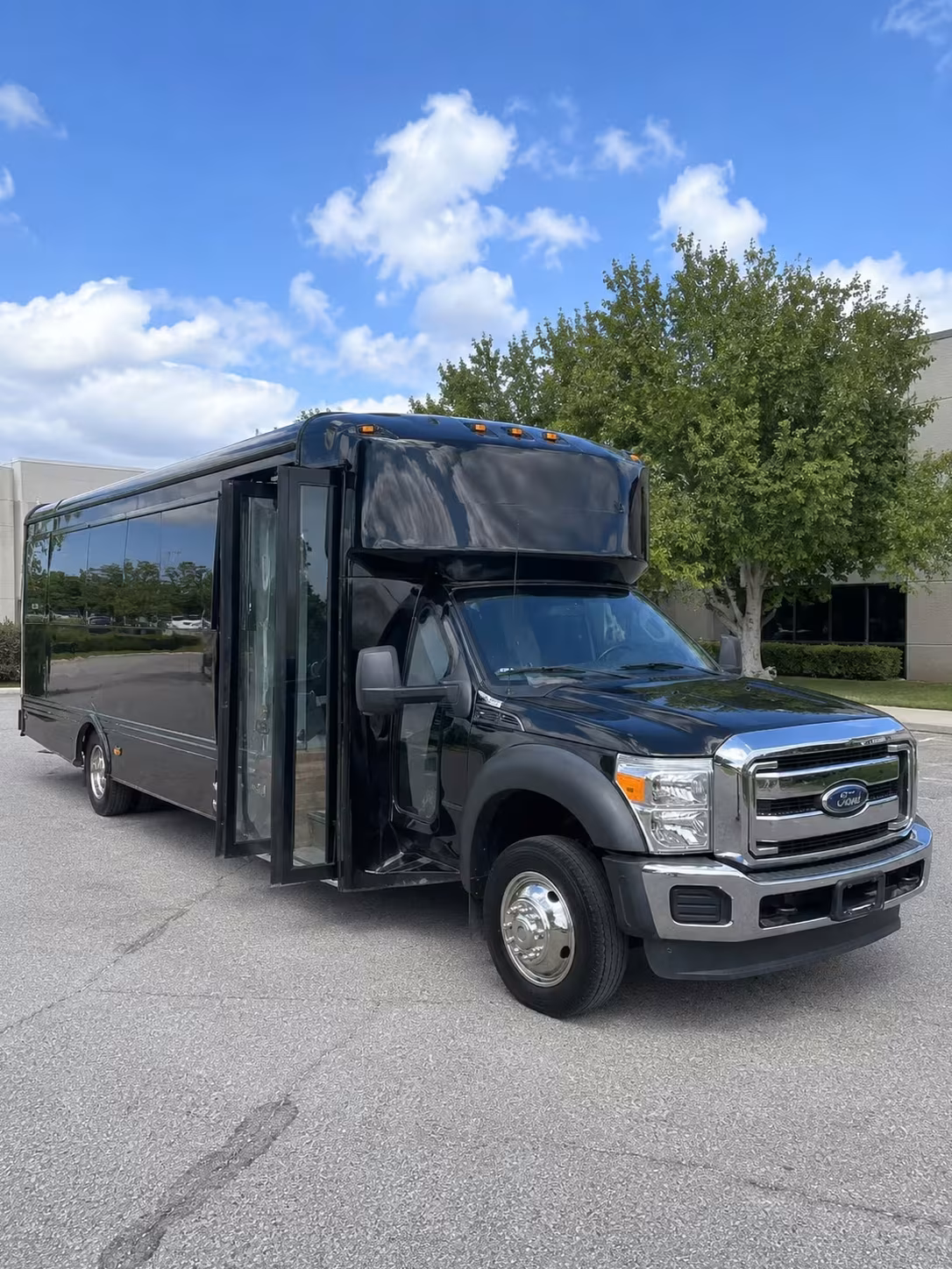 party bus rentals for nampa concert nights